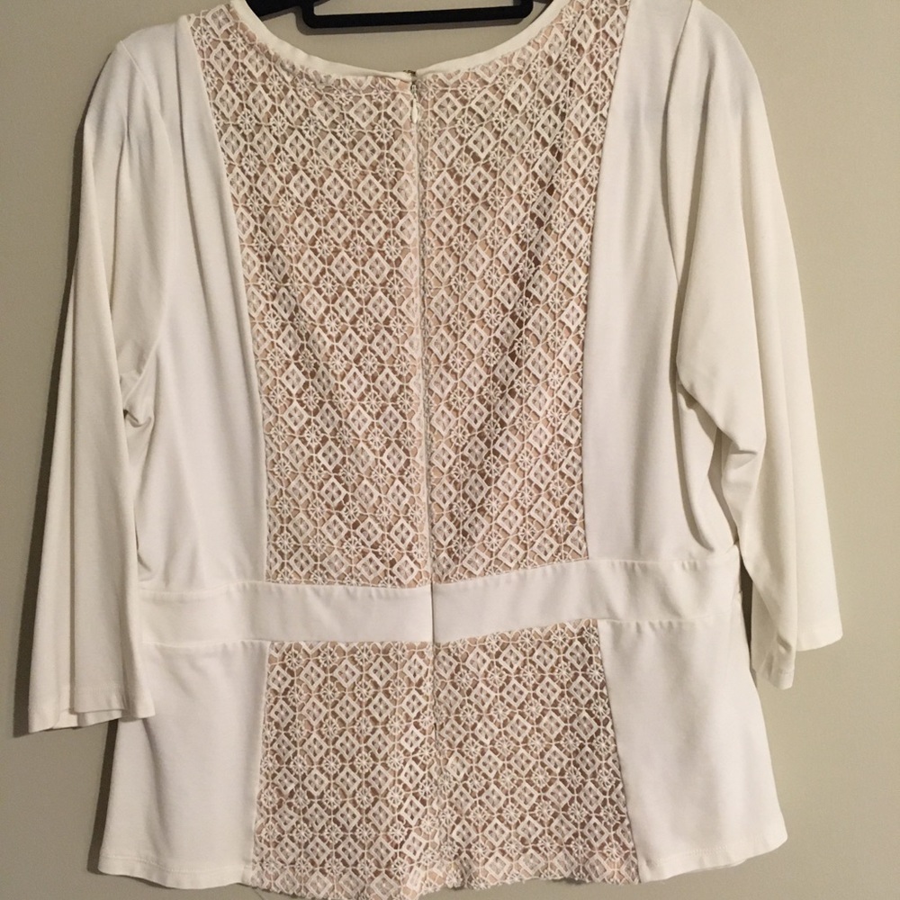 Ann Taylor - Women’s White Lace-Front and Cream Blouse XL - Picture 3 of 6